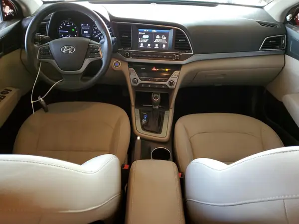 KMHD84LFXHU247527 2017 HYUNDAI ELANTRA - Image 8