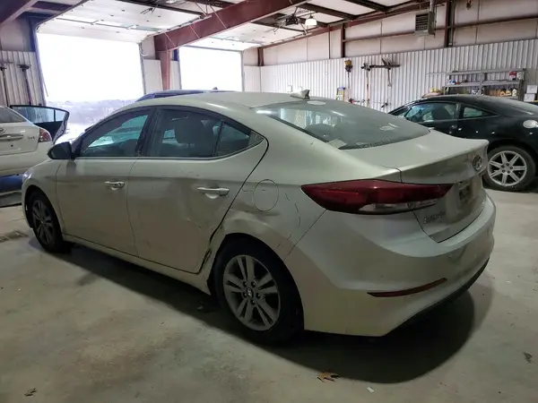 KMHD84LFXHU250069 2017 HYUNDAI ELANTRA - Image 2