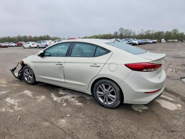 KMHD84LFXHU250573 2017 HYUNDAI ELANTRA - Image 2