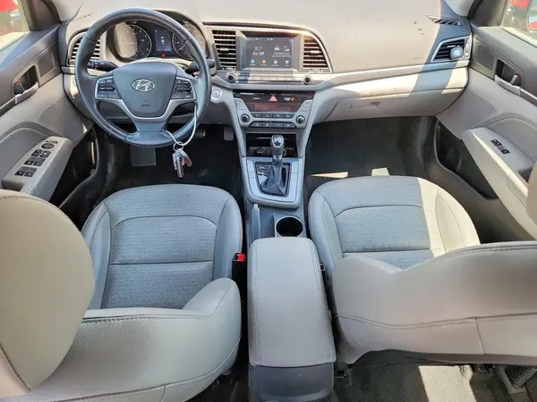 KMHD84LFXHU262965 2017 HYUNDAI ELANTRA - Image 8