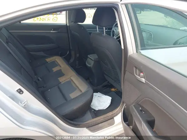 KMHD84LFXHU270693 2017 HYUNDAI ELANTRA - Image 8