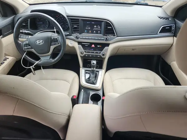 KMHD84LFXHU272444 2017 HYUNDAI ELANTRA - Image 8