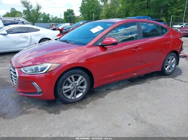 KMHD84LFXHU273514 2017 HYUNDAI ELANTRA - Image 2