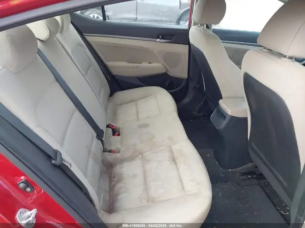 KMHD84LFXHU274856 2017 HYUNDAI ELANTRA - Image 8