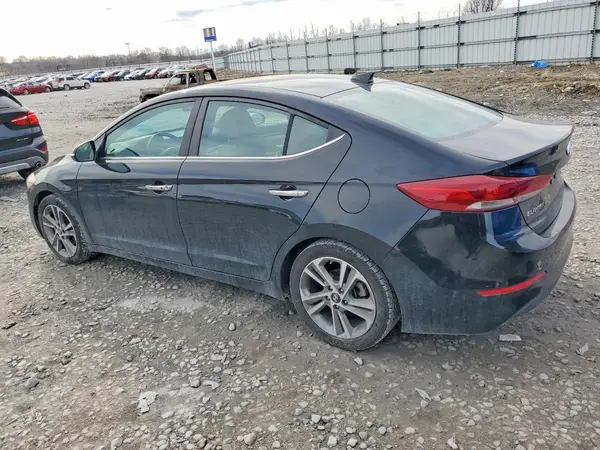 KMHD84LFXHU276980 2017 HYUNDAI ELANTRA - Image 2