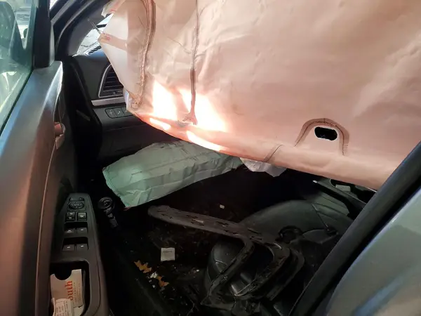 KMHD84LFXHU283296 2017 HYUNDAI ELANTRA - Image 8