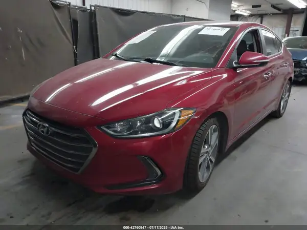 KMHD84LFXHU284061 2017 HYUNDAI ELANTRA - Image 2