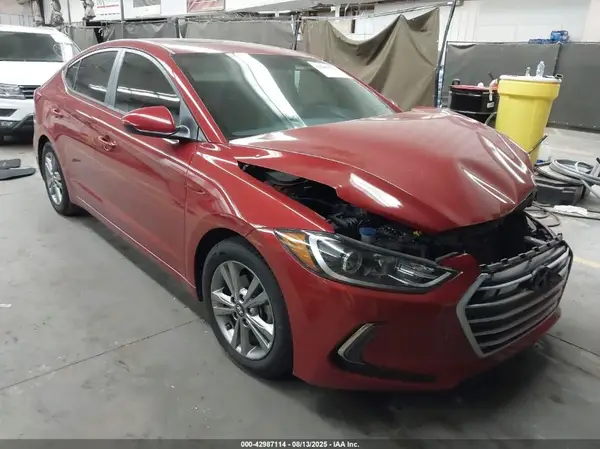 KMHD84LFXHU284187 2017 HYUNDAI ELANTRA - Image 1