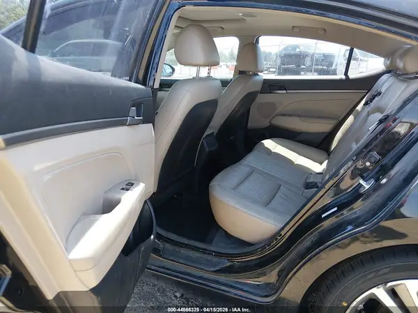 KMHD84LFXHU289793 2017 HYUNDAI ELANTRA - Image 8