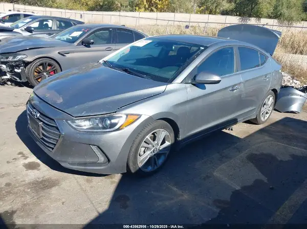 KMHD84LFXHU296176 2017 HYUNDAI ELANTRA - Image 2