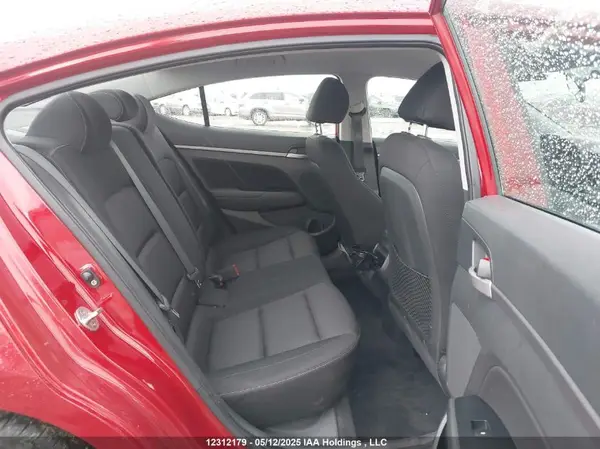KMHD84LFXHU320315 2017 HYUNDAI ELANTRA - Image 8