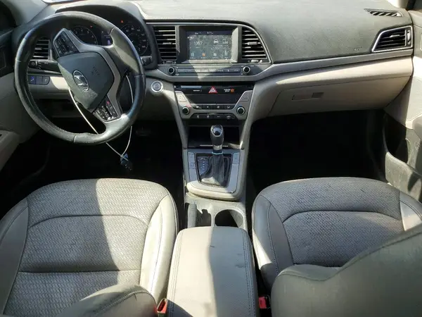 KMHD84LFXHU349734 2017 HYUNDAI ELANTRA - Image 8