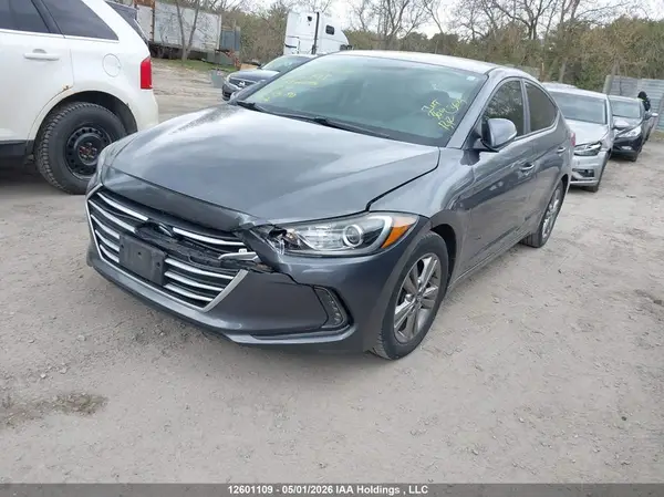 KMHD84LFXHU359485 2017 HYUNDAI ELANTRA - Image 2