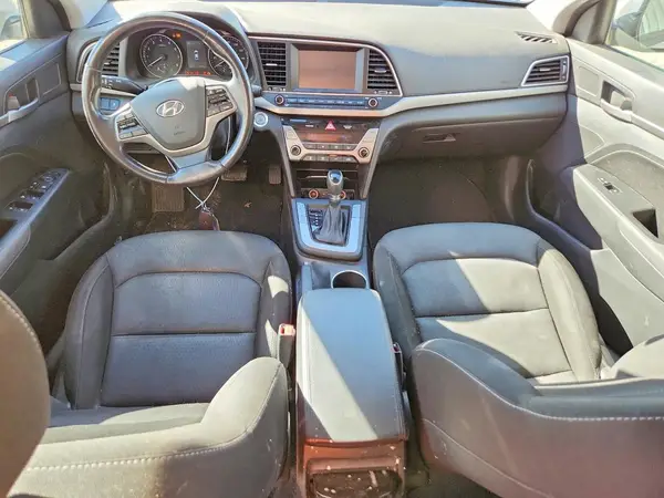 KMHD84LFXHU377727 2017 HYUNDAI ELANTRA - Image 8