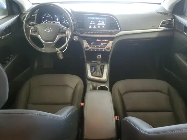 KMHD84LFXHU380806 2017 HYUNDAI ELANTRA - Image 8