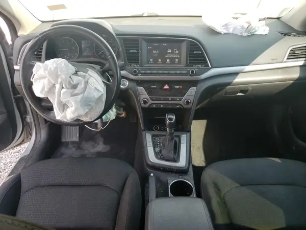 KMHD84LFXHU384791 2017 HYUNDAI ELANTRA - Image 8