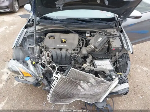 KMHD84LFXHU385133 2017 HYUNDAI ELANTRA - Image 8
