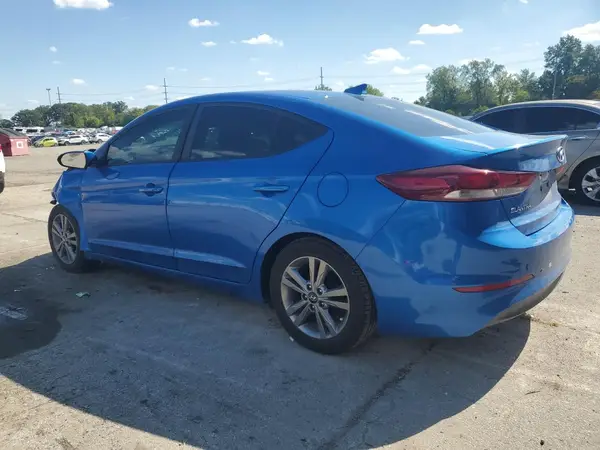KMHD84LFXHU385908 2017 HYUNDAI ELANTRA - Image 2