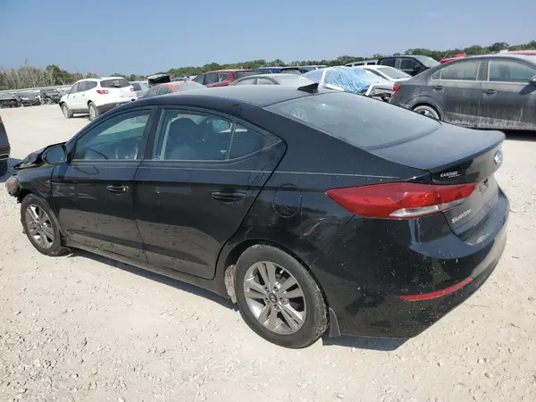KMHD84LFXHU388842 2017 HYUNDAI ELANTRA - Image 2