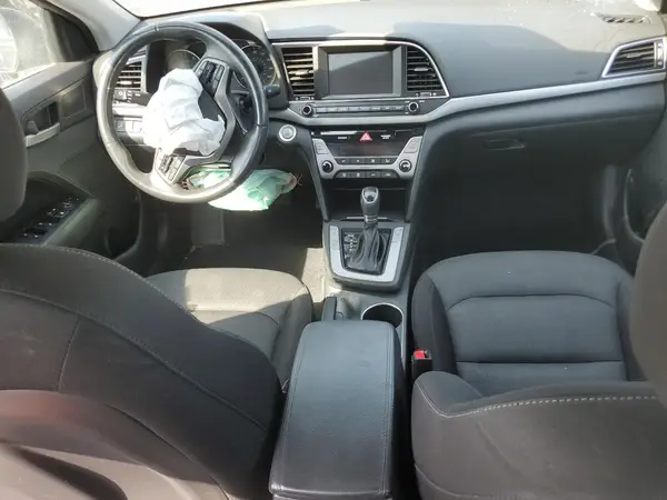 KMHD84LFXHU388842 2017 HYUNDAI ELANTRA - Image 8