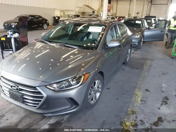 KMHD84LFXHU395953 2017 HYUNDAI ELANTRA - Image 2
