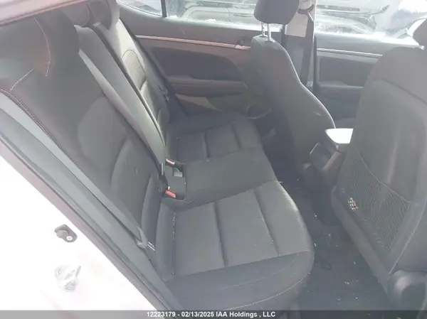 KMHD84LFXHU398514 2017 HYUNDAI ELANTRA - Image 8