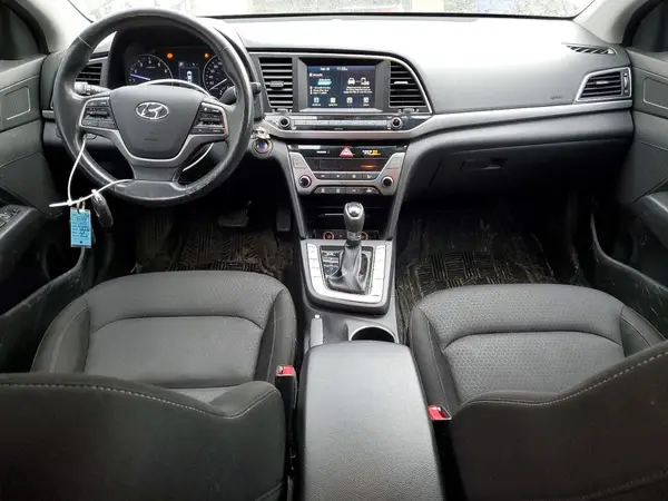 KMHD84LFXHU399825 2017 HYUNDAI ELANTRA - Image 8