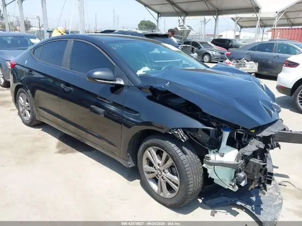 KMHD84LFXHU407227 2017 HYUNDAI ELANTRA - Image 1