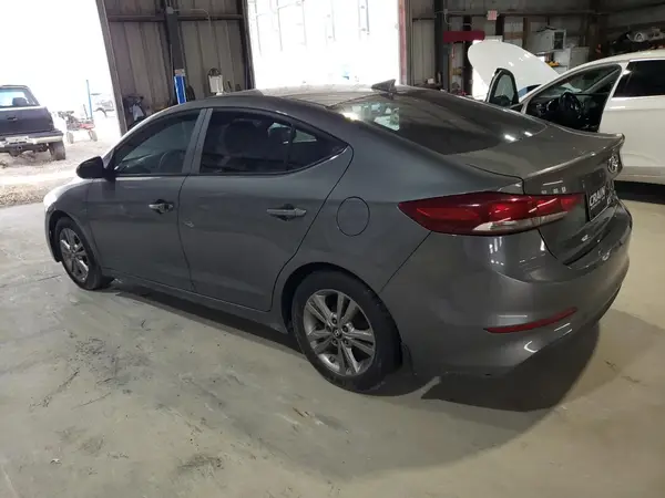 KMHD84LFXHU410533 2017 HYUNDAI ELANTRA - Image 2