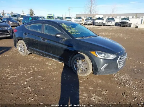 KMHD84LFXHU422102 2017 HYUNDAI ELANTRA - Image 1
