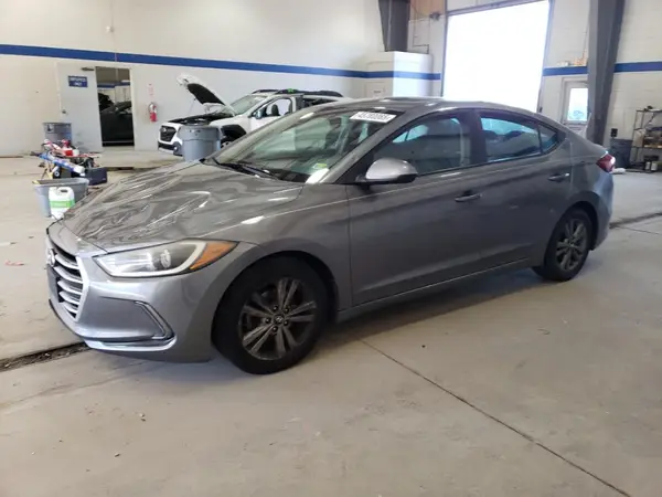 KMHD84LFXHU422908 2017 HYUNDAI ELANTRA - Image 1