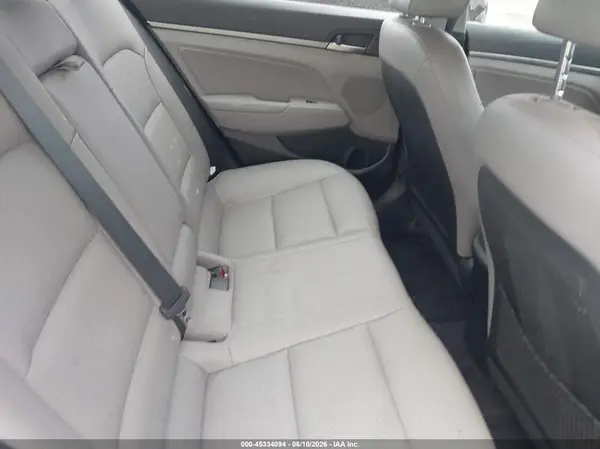 KMHD84LFXJU445403 2018 HYUNDAI ELANTRA - Image 8