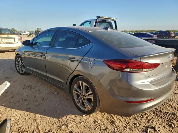 KMHD84LFXJU448687 2018 HYUNDAI ELANTRA - Image 2