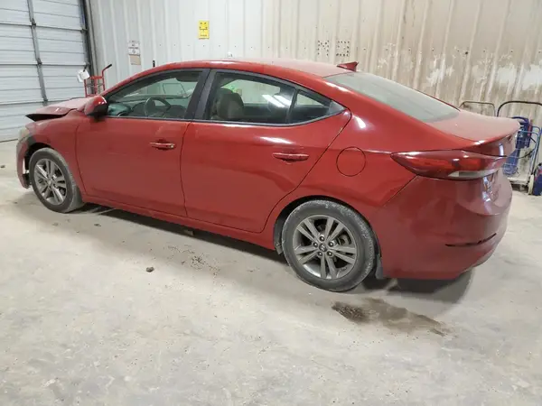 KMHD84LFXJU451072 2018 HYUNDAI ELANTRA - Image 2