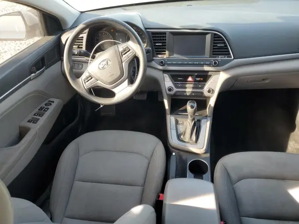 KMHD84LFXJU466994 2018 HYUNDAI ELANTRA - Image 8