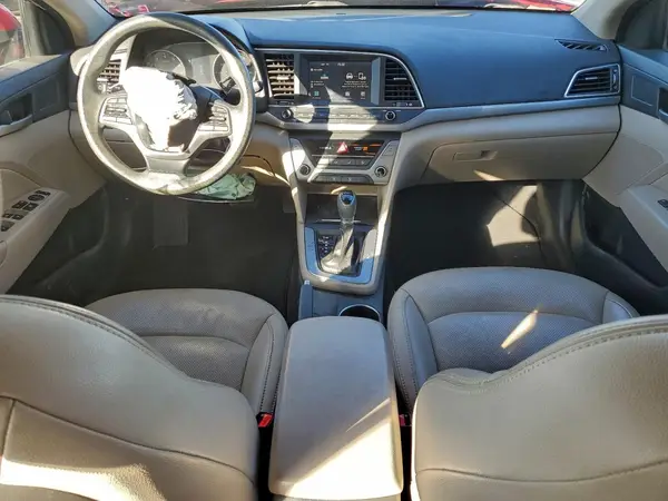 KMHD84LFXJU470012 2018 HYUNDAI ELANTRA - Image 8