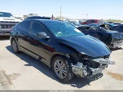 KMHD84LFXJU470303 2018 HYUNDAI ELANTRA