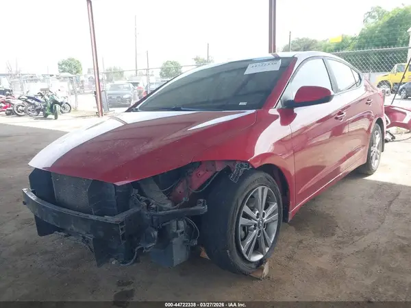KMHD84LFXJU474870 2018 HYUNDAI ELANTRA - Image 2