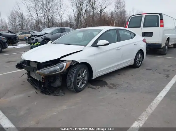 KMHD84LFXJU479633 2018 HYUNDAI ELANTRA - Image 2