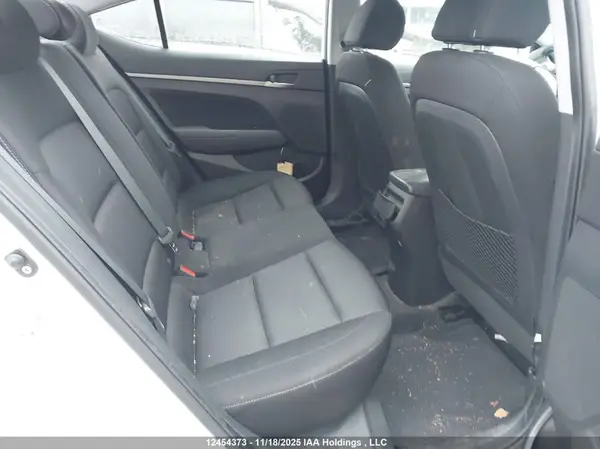 KMHD84LFXJU479633 2018 HYUNDAI ELANTRA - Image 8