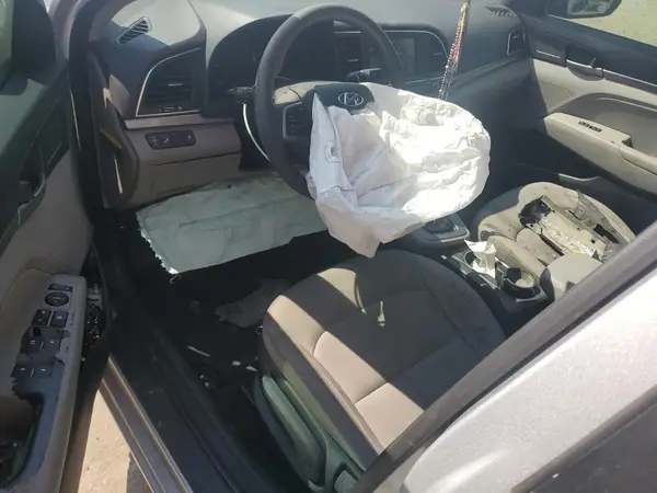 KMHD84LFXJU489434 2018 HYUNDAI ELANTRA - Image 8