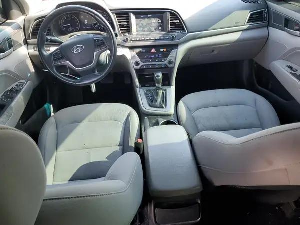 KMHD84LFXJU491992 2018 HYUNDAI ELANTRA - Image 8