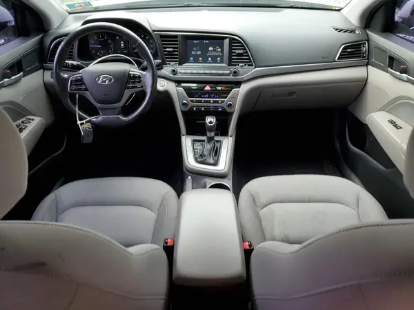 KMHD84LFXJU493144 2018 HYUNDAI ELANTRA - Image 8