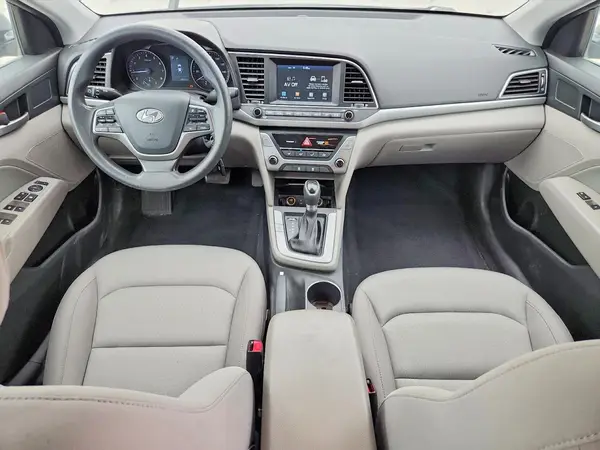 KMHD84LFXJU498702 2018 HYUNDAI ELANTRA - Image 8