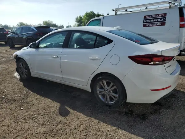 KMHD84LFXJU499641 2018 HYUNDAI ELANTRA - Image 2