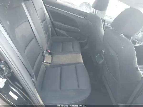 KMHD84LFXJU499834 2018 HYUNDAI ELANTRA - Image 8