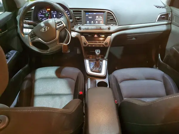 KMHD84LFXJU501968 2018 HYUNDAI ELANTRA - Image 8