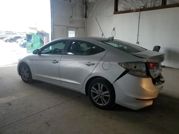 KMHD84LFXJU505311 2018 HYUNDAI ELANTRA - Image 2