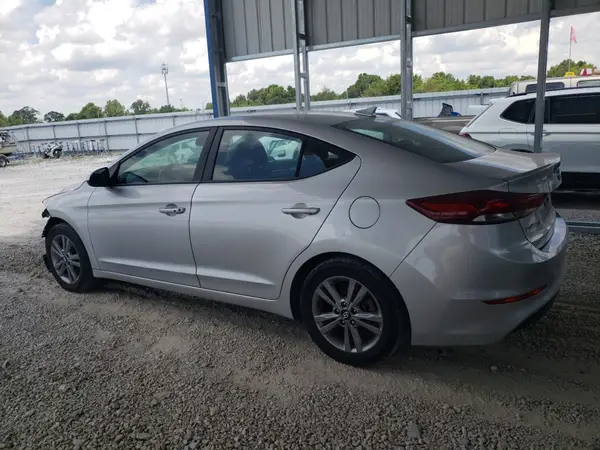 KMHD84LFXJU505468 2018 HYUNDAI ELANTRA - Image 2