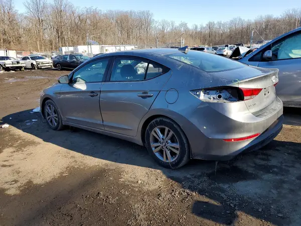 KMHD84LFXJU524358 2018 HYUNDAI ELANTRA - Image 2